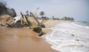 Au Togo, l'érosion menace les villages côtiers