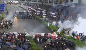 Hong Kong : pavés et cocktails Molotov contre lacrymos et balles en caoutchouc