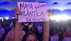 Brésil: des manifestants perturbent la conférence sur le climat