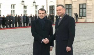 Pologne: Emmanuel Macron arrive au palais présidentiel