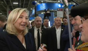 Visite de Marine Le Pen au Salon de l'Agriculture