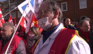 Calais : mobilisation contre l'utilisation du 49.3