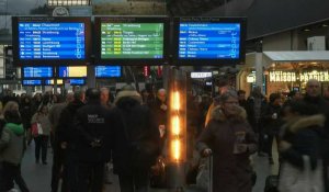 Retraites: situation quasi normale Gare de l'Est à Paris