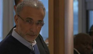 Violences sexuelles: Tariq Ramadan arrive au tribunal à Paris pour être interrogé
