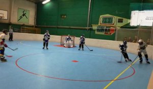 hockey in-lines chez les Wolves Charleroi, match U14 contre les Huskies