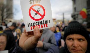 Défilés en Europe contre les mesures anti-Covid