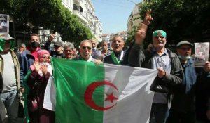 Algérie: manifestation d'étudiants réclamant la libération de détenus