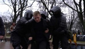 Russie: des milliers de manifestants dans tout le pays en soutien à Alexeï Navalny