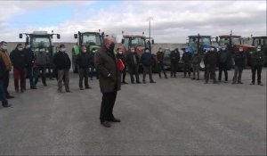 Les agriculteurs manifestent à Zudausques contre l'application de la PAC par l'Etat