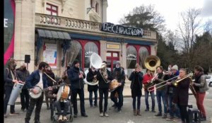 Manifestation des intermittents du spectacle à Amiens