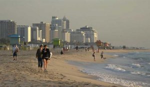 Les habitants de Miami Beach dépassés par le déferlement de fêtards