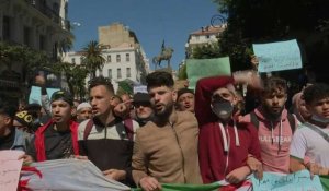 Algérie: des étudiants manifestent à Alger contre les législatives anticipées