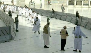 La Mecque: Les musulmans commencent à arriver pour un pèlerinage du hajj réduit