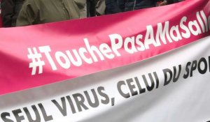 "Touche pas à ma salle": manifestation contre la fermeture des salles de sport à Paris