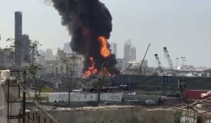 Liban : Un terrible incendie s'est déclaré dans le port de Beyrouth un mois après les explosions (vidéo)