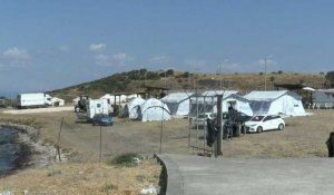 Un nouveau camp de migrants est établi à Lesbos après l'incendie de la Moria