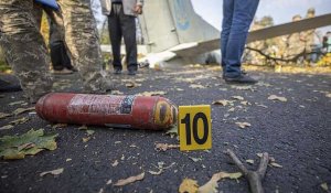 Crash d'avion en Ukraine : 26 morts, Zelensky au chevet de l'unique survivant