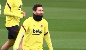 Football: Messi recule et annonce qu'il reste à Barcelone