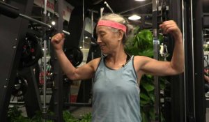 A Shanghai, une senior accro à la salle de sport "tant que je suis en vie"