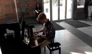 Tournai piano dans la gare 06.09.2019 -3