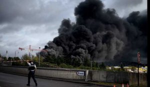 Cinq jours après l'incendie de l'usine Lubrizol de Rouen, que sait-on de l'enquête ? 