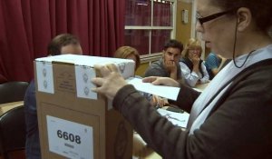 Les Argentins votent pour élire leur président