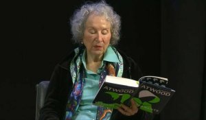 "Les Testaments": Margaret Atwood révèle la suite de "La Servante Ecarlate"