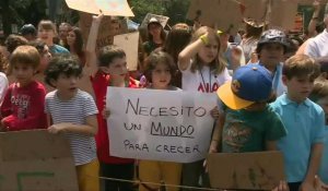 A Mexico, les jeunes mobilisés pour la "grève mondiale pour le climat"