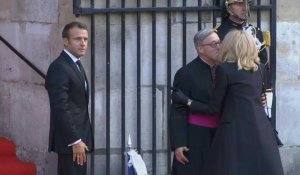 Chirac: les Macron arrivent à Saint-Sulpice pour la cérémonie solennelle