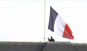 Hommage Chirac: honneurs funèbres militaires aux Invalides (1)