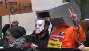 Londres : manifestation en marge de l'audience d'extradition d'Assange