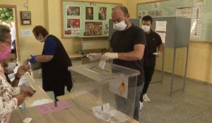 Les Chypriotes turcs votent pour élire leur dirigeant