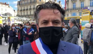 Professeur assassiné : la réaction du maire