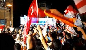Les Chypriotes turcs célèbrent la victoire d'Ersin Tatar