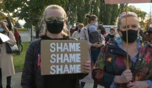 Manifestation à Varsovie contre l'interdiction quasi totale de l'avortement
