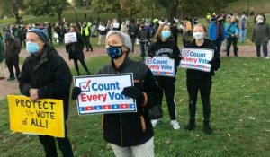 "Comptez chaque vote": des manifestants se rassemblent à Boston