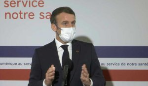 Macron: "On ne sait pas tout évidemment sur les premiers vaccins"