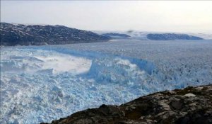 Les plus grands glaciers du Groenland pourraient fondre plus vite que prévu (étude)