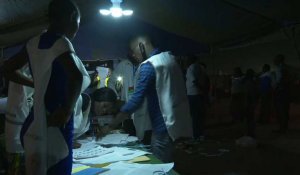 Présidentielle au Burkina : dépouillement des bulletins de vote