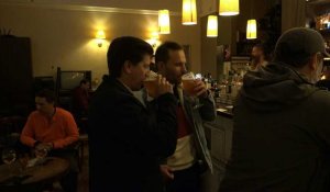 Coronavirus: dernière soirée à Budapest avant la fermeture des bars et des restaurants