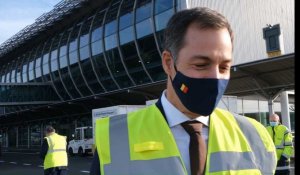 Alexander De Croo vient se rendre compte à l'aéroport de la situation "dramatique" du secteur 