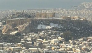 Athènes sous un manteau de neige exceptionnel
