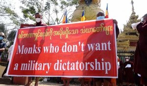 Birmanie : les manifestations pacifiques continuent