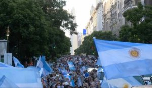 Argentine: manifestations suite au scandale des "vaccinations VIP"