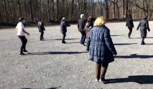 Manifestation pour la réouverture du parc animalier de Charleville