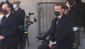 Aux Invalides, Macron rend hommage aux victimes du terrorisme