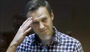 Navalny et son "sympathique camp de concentration"