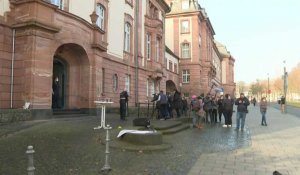 Condamnation historique d'un ex-agent syrien en Allemagne: images du tribunal