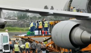 RDC: un avion italien rapatrie les corps de l'ambassadeur et du garde du corps