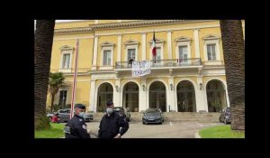 Ajaccio : invasion de la préfecture en soutien à Alain Ferrandi et Pierre Alessandri (suite)